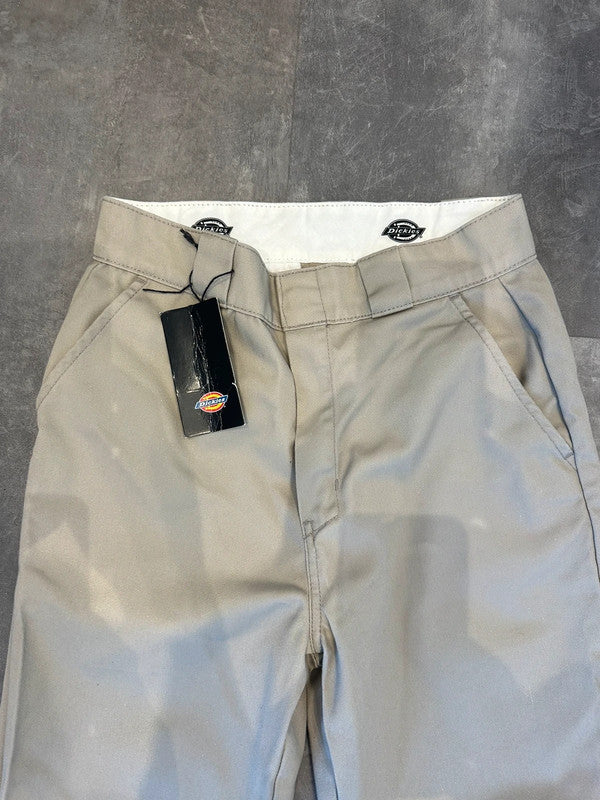 Brand New Dickies Baggy Carpenter Jeans Pants w28